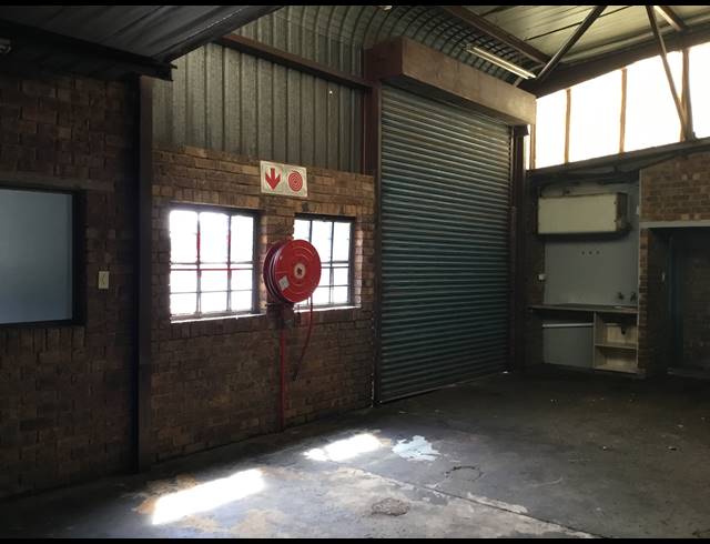 145M² MINI FACTORY TO LET IN WADEVILLE